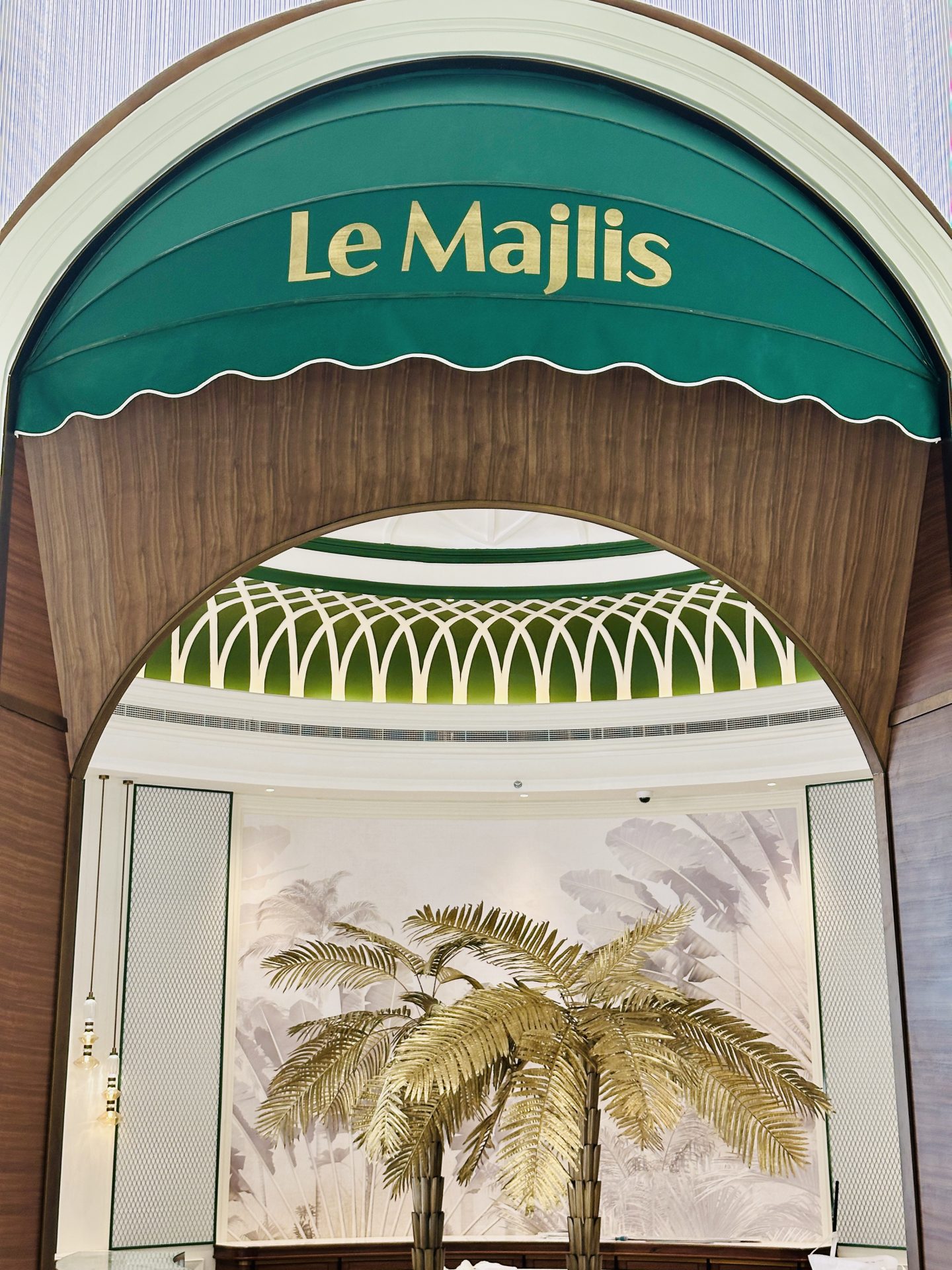 Le Majlis Restaurant Canopy Structure & 3D Signage | Palm Jumeirah Mall — Le Majlis Restaurant — Food & Beverage (F&B) & Retail Dining — Palm Jumeirah Mall, Dubai, UAE project gallery image 4