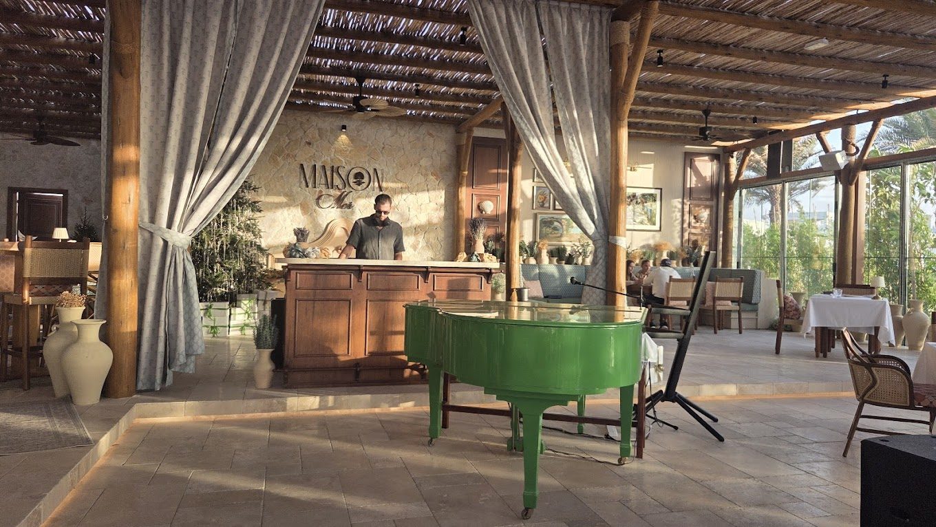 Maison Mer by Nikki Beach | Exterior Branding, Signage & Custom Installations — Maison Mer / Nikki Beach — Hospitality & Lifestyle — Nikki Beach, Pearl Jumeirah, Dubai, UAE project gallery image 4